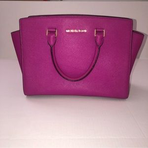 Michael Kors Saffiano Fuschia Selma Bag